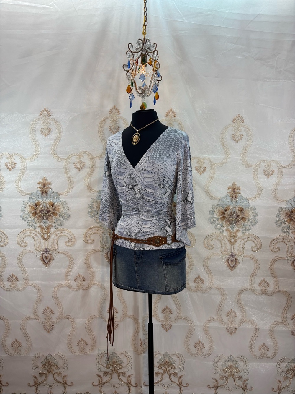 ✨Vintage Y2K Bohemian Sleazy Silver Sequins Snake Bell Sleeve Blouse✨